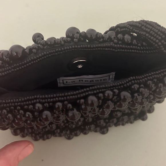Elegant Black Beaded Women's Handbag - Picture 4 of 5